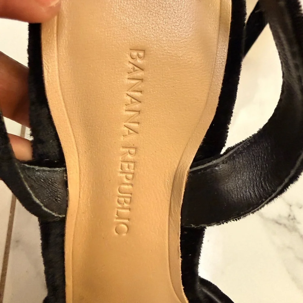 Banana Republic chic black